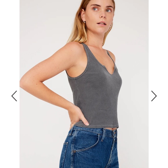 SOLD NWT LACAUSA Roxy Tank in Black - Picture 4 of 8